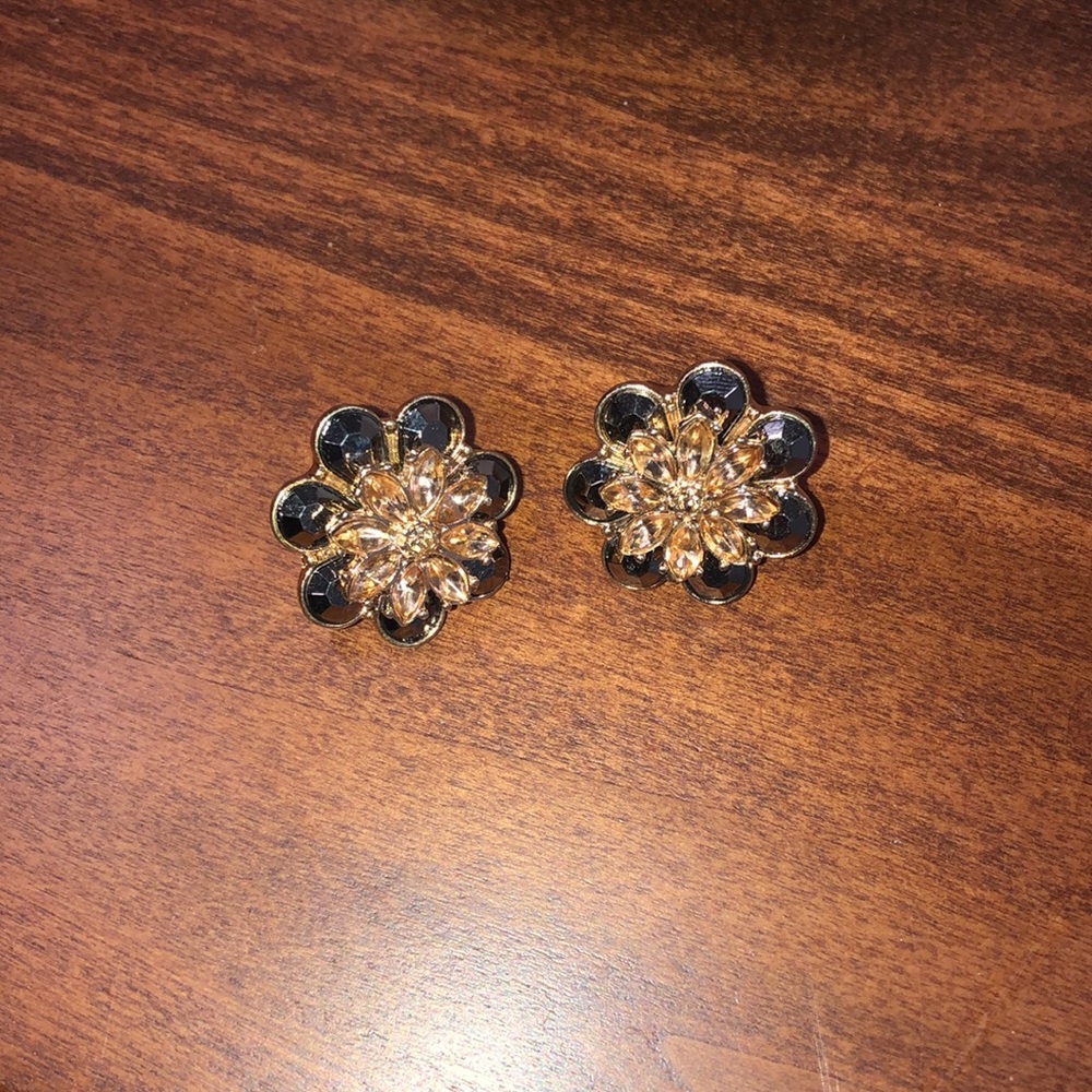 Stud earrings